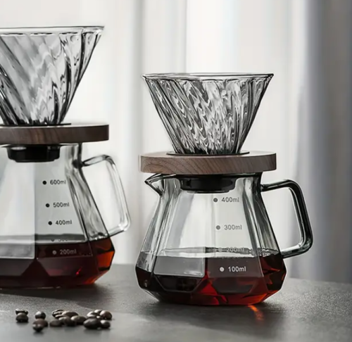 طقم قمع مع سيرفر زجاجي فاخر - الوان متعددة | V60 Dripper