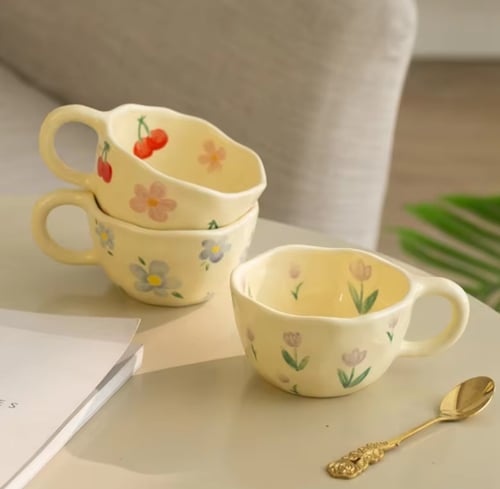 كوب سيراميك مع رسومات بنمط الورد - رسومات مختلفة |...