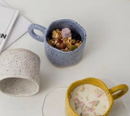 كوب سيراميك منقط مع مسكة | 300 مل