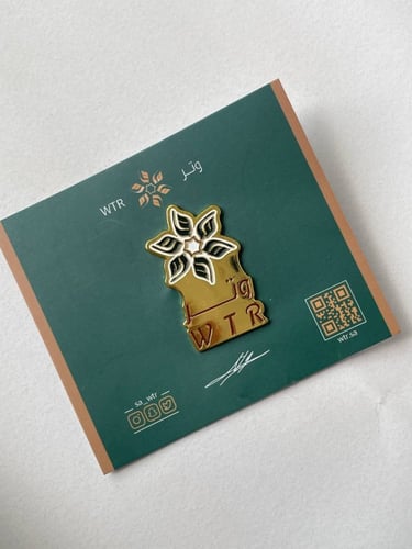 بروش شعار وتر - Pin WTR