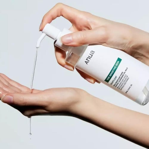 انوا غسول زيتي للتحكم في المسام خفيف 200 مل