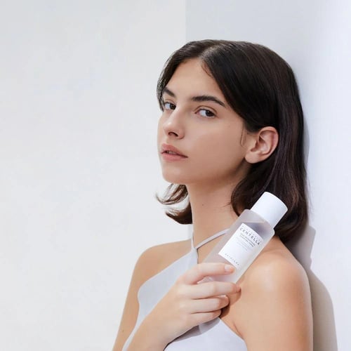 سنتيلا مدغشقر تونر معزز لتفتيح لون البشرة 210 مل