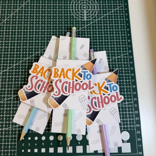 هدية العودة للمدرسة ( قلم رصاص )