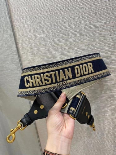 استراب ديور كحلي عريض