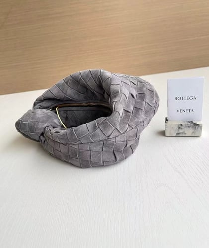 بوتيقا ميني 23 سم