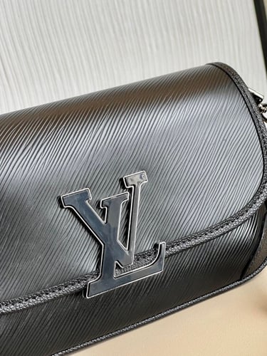 لوي فيتون 24.5 سم