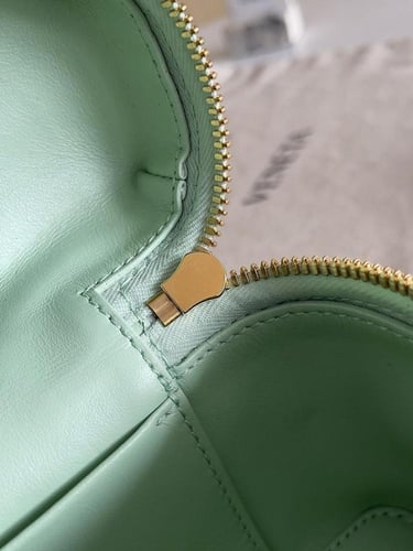 بوتيقا 22 سم