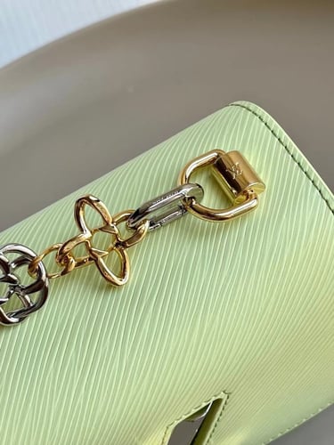 لوي فيتون 19 سم Twist