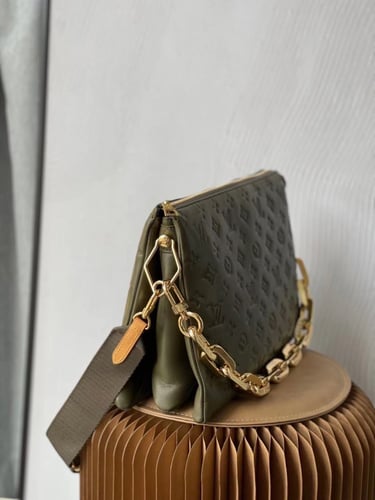 لوي فيتون 26 سم