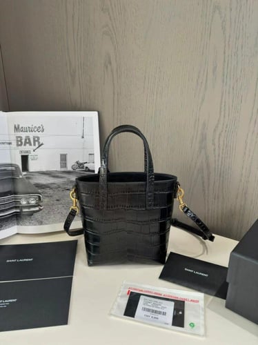 سان لوران مقاس 18x17x8