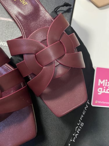 فلات سان لوران مطفي