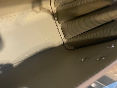 سان لوران 22 سم