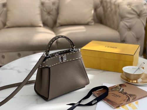 بيكابو آيكونك 23 سم