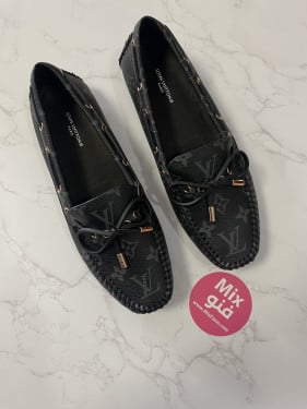 شوز لوي فيتون