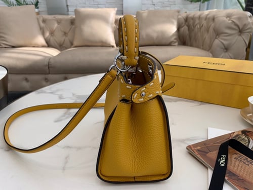 بيكابو آيكونك 23 سم