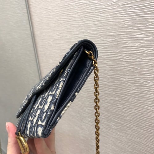 Oblique ديور 19 سم