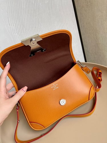 لوي فيتون 24.5 سم