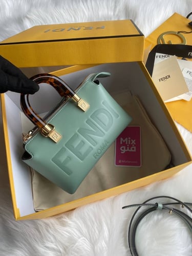 باي ذا واي 20.5 سم