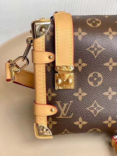 لوي فيتون 21 سم