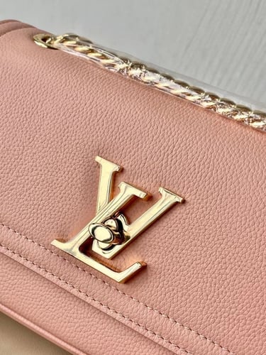 لوي فيتون 23.5 سم