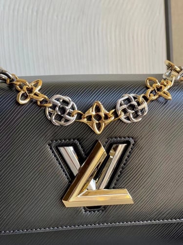لوي فيتون 23 سم Twist