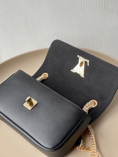 لوي فيتون 23.5 سم