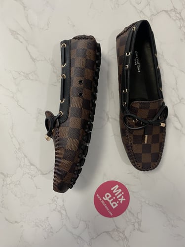 شوز لوي فيتون