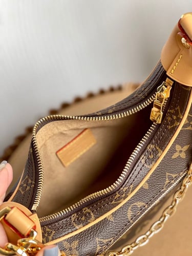 لوي فيتون 23 سم