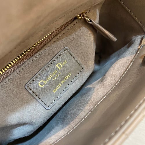 ليدي ديور 17 سم