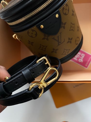 لوي فيتون 15 سم