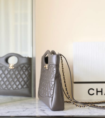 شانيل 22 سم مطفي