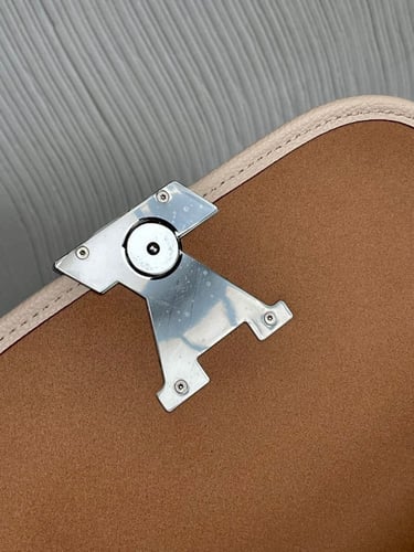 لوي فيتون 24.5 سم