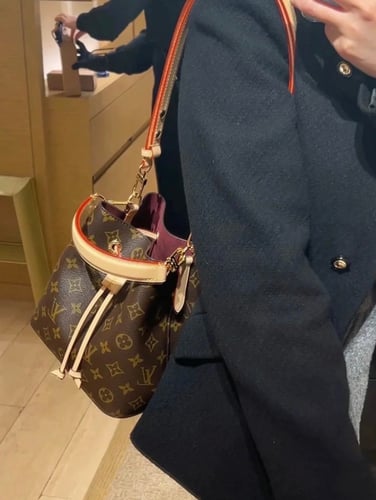 لوي فيتون 20 سم