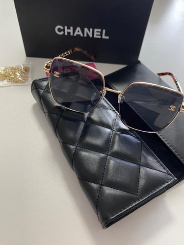 نظارة شانيل