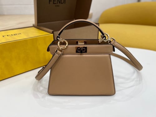 ميني بيكابو 20 سم