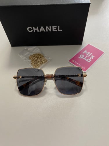 نظارة شانيل