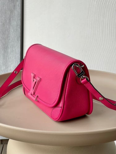 لوي فيتون 24.5 سم