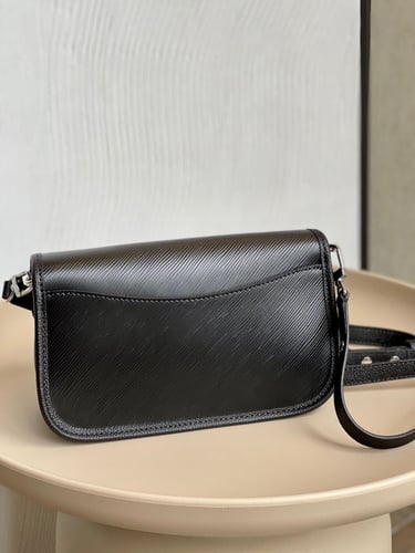 لوي فيتون 24.5 سم