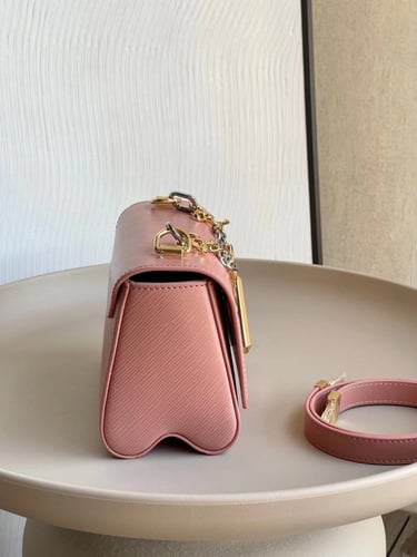 لوي فيتون 19 سم Twist