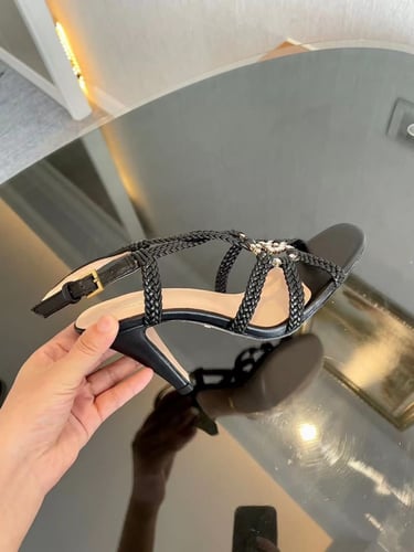 كعب قوتشي 9 سم