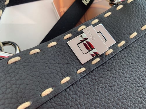 بيكابو آيكونك 23 سم