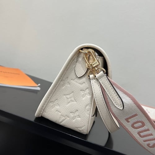 لوي فيتون 23 سم