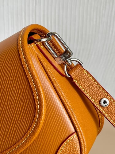 لوي فيتون 24.5 سم