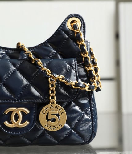 شانيل ميني 19 سم