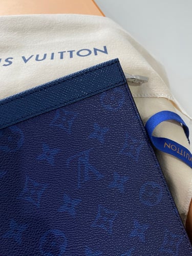 باوتش لوي فيتون 26 سم