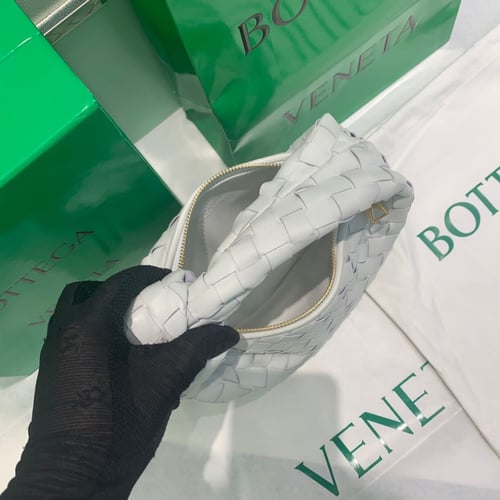 بوتيقا ميني 23 سم