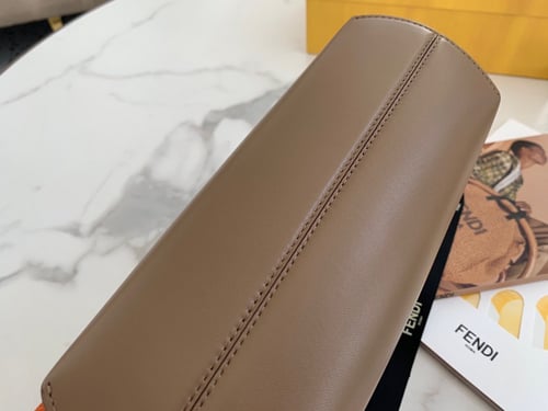 فندي 26 سم بايثون