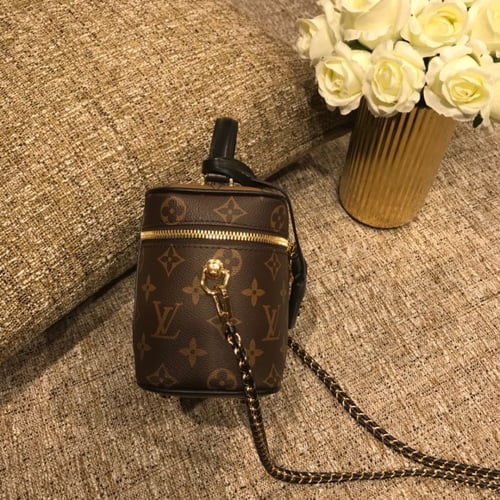 لوي فيتون 19 سم