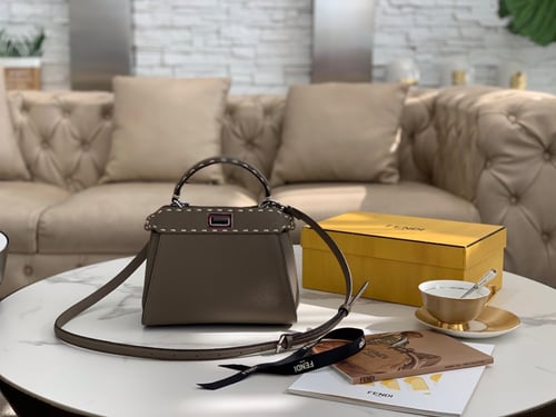 بيكابو آيكونك 23 سم