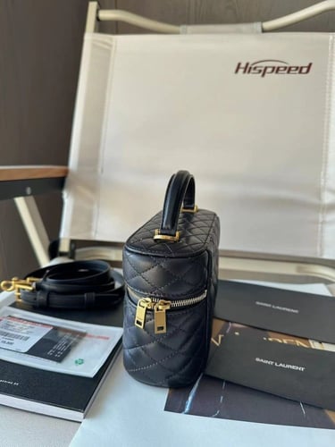 شنطة سان لوران ميني ١٨ سم